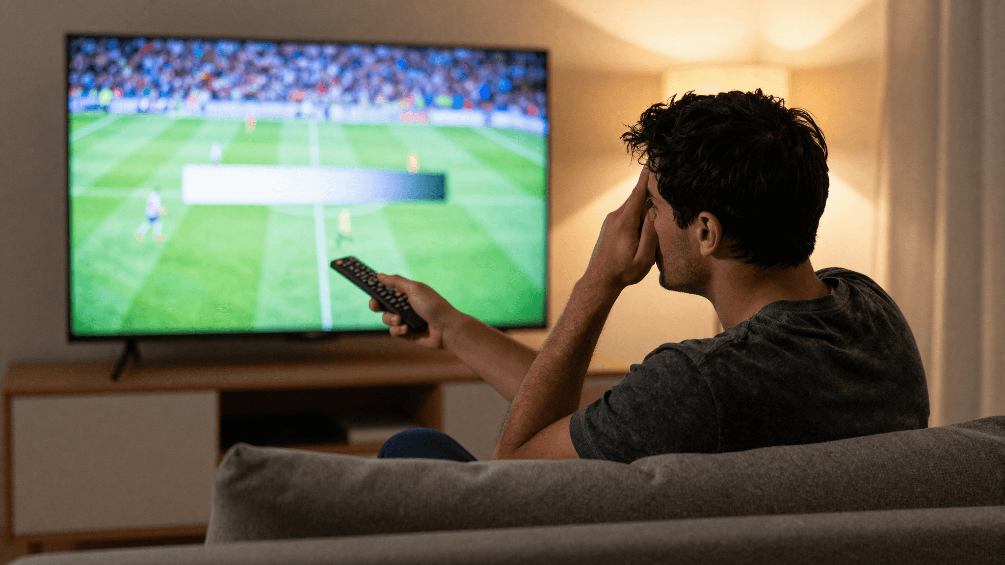 IPTV qui coupe ou qui freeze : les 9 causes réelles (et comment les régler ce soir)